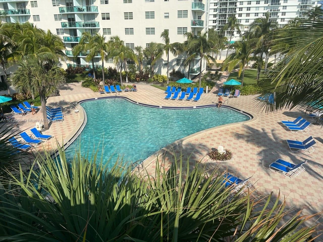 TIDES ON HOLLYWOOD BEACH - Residential