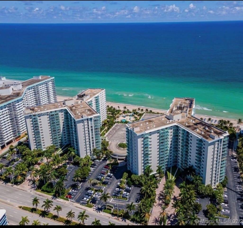 TIDES ON HOLLYWOOD BEACH - Residential