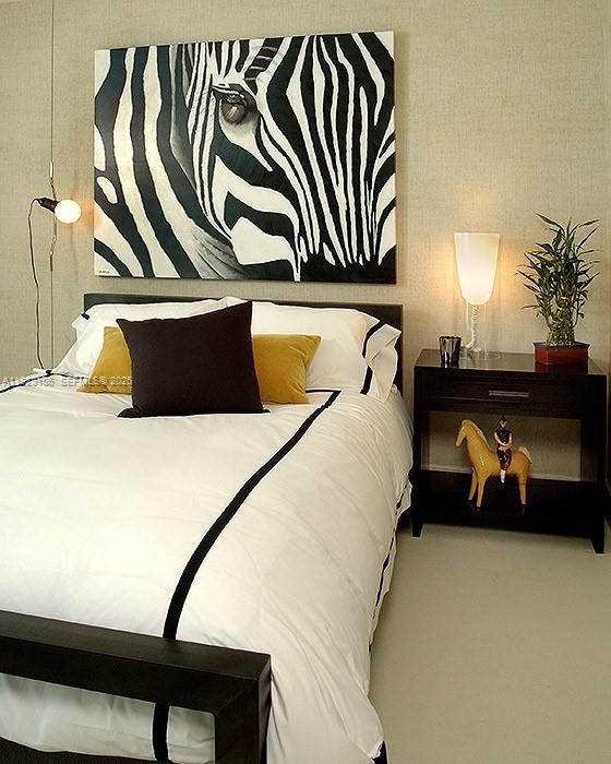 TDR TOWER II CONDO - Residential