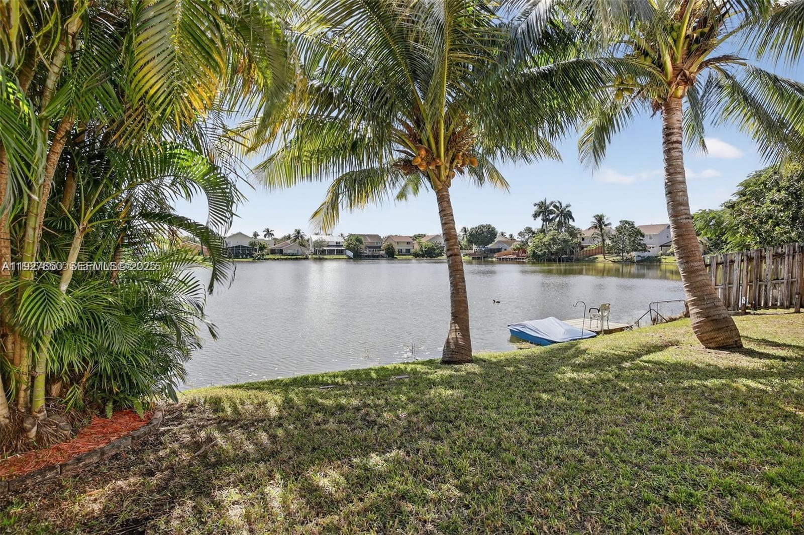 LAKESIDE SOUTH - Residential