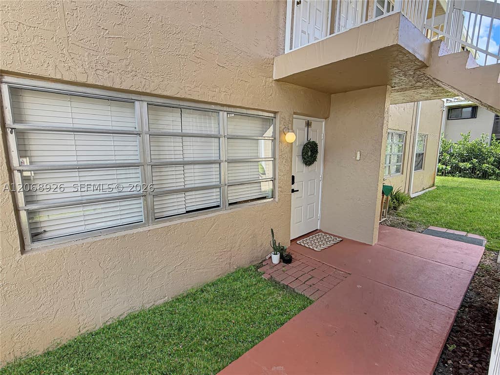 Photo of 10056 Twin Lakes Dr #37-D, Coral Springs, FL 33071 (MLS # A12068926)