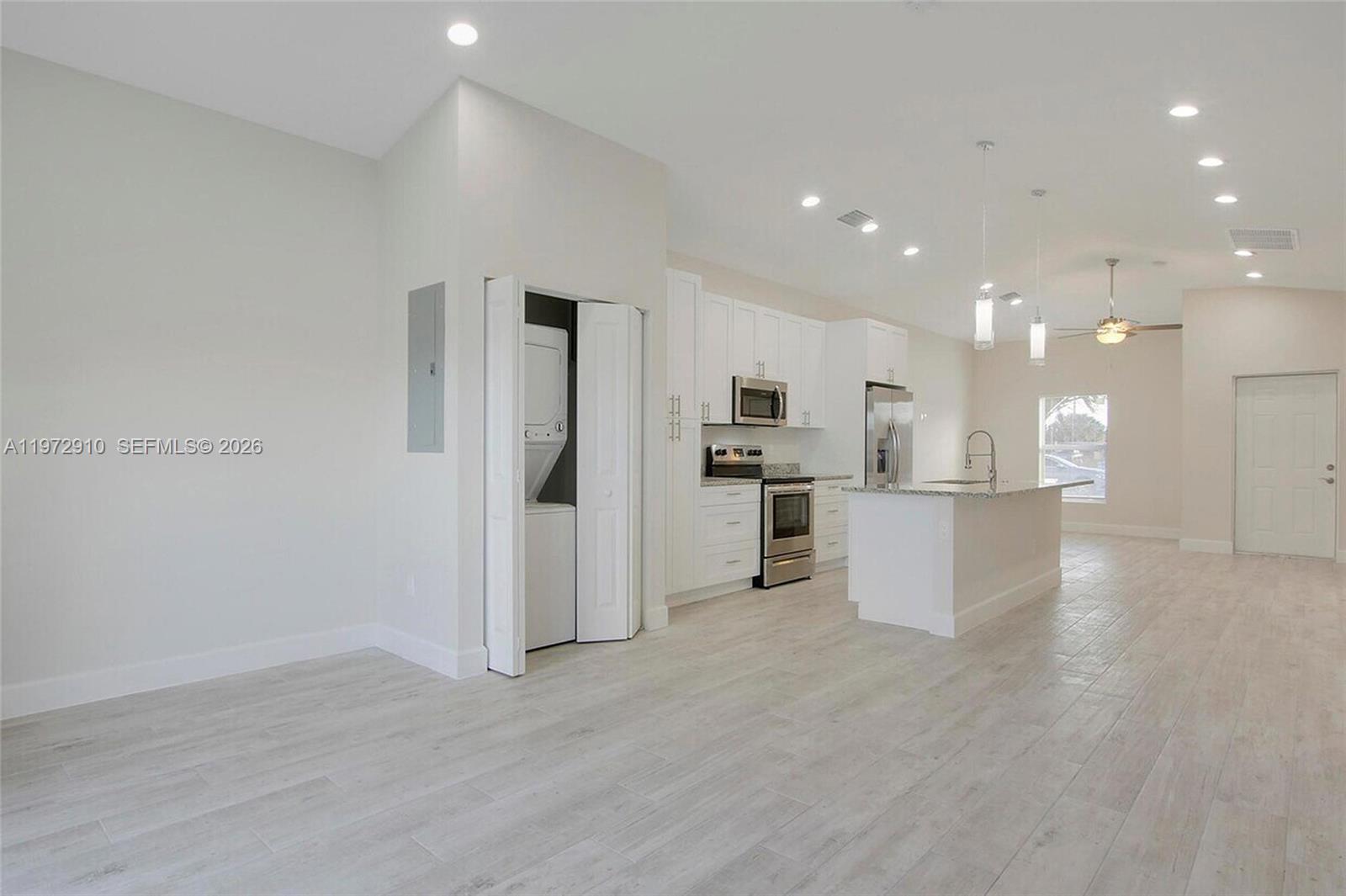 FONTAINE SUBDIVISION - Residential Income