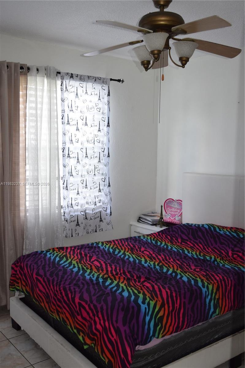 KINGS COVE CONDO - Residential