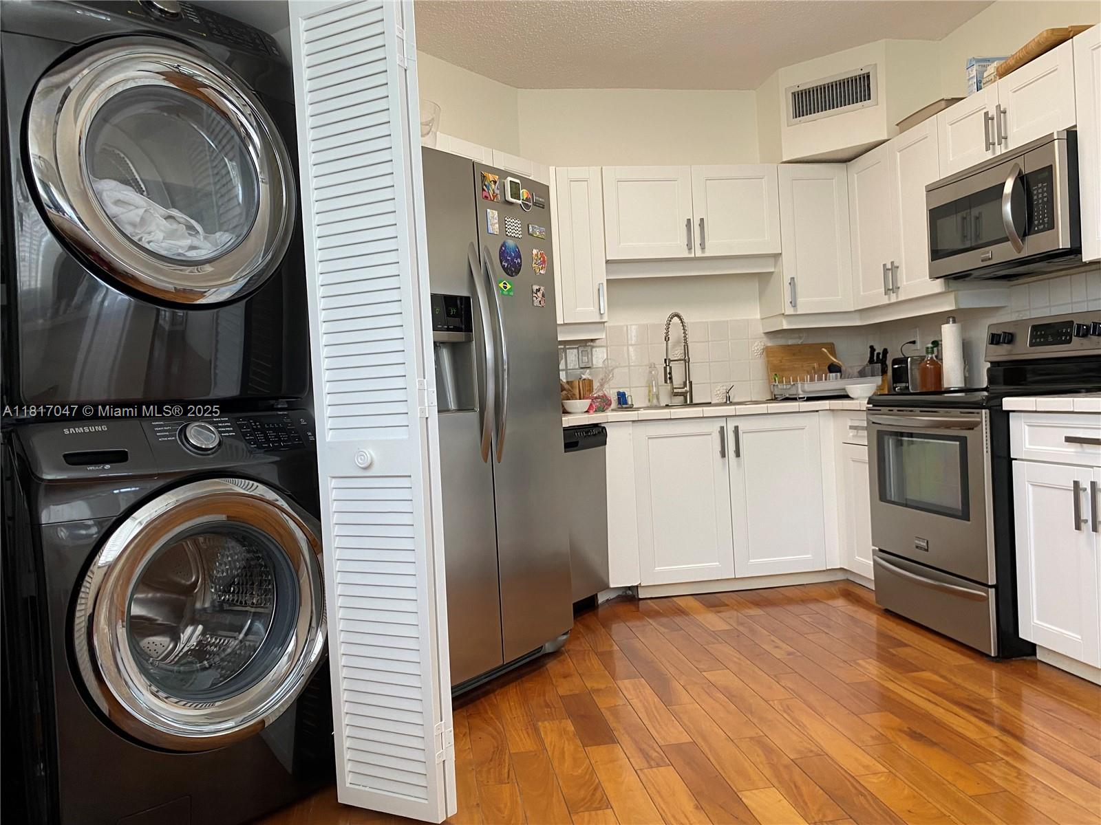 FLORIDA TOWERS CONDO - Residential