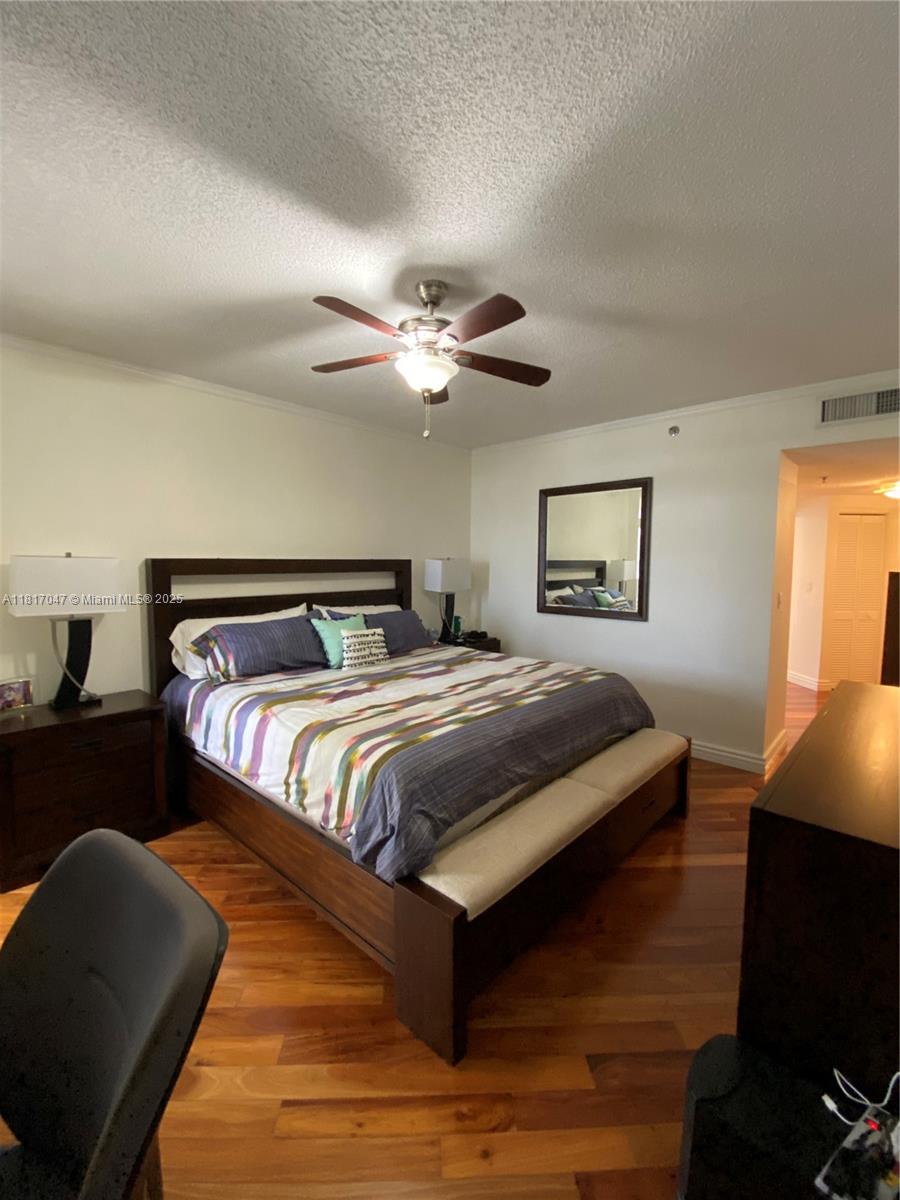 FLORIDA TOWERS CONDO - Residential