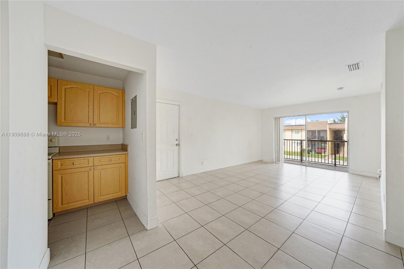 STONEBRIDGE GARDENS SECTI - Residential Lease