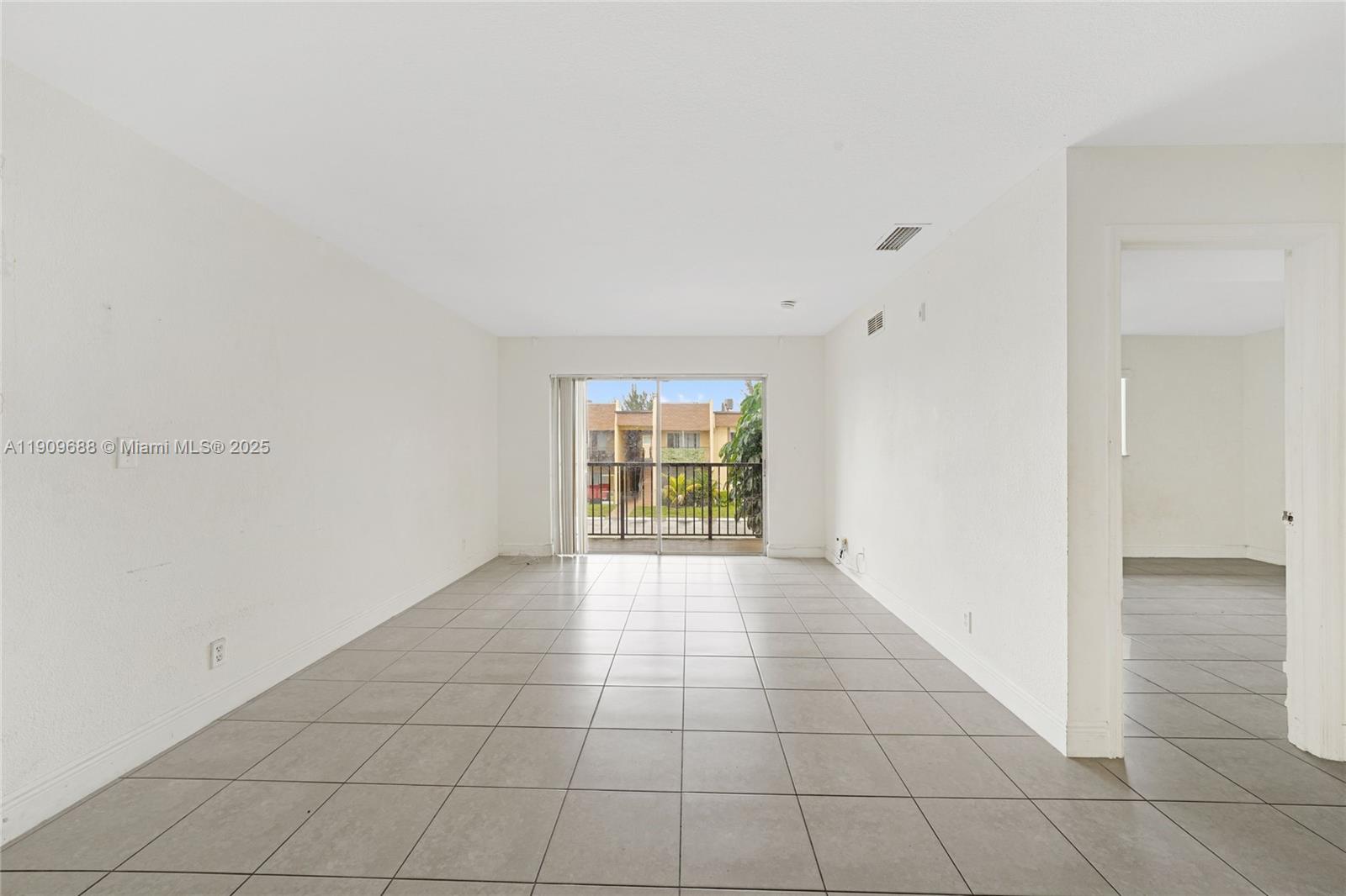 STONEBRIDGE GARDENS SECTI - Residential Lease