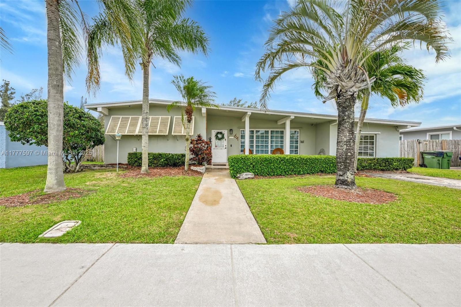 Property for Sale at 64 Nw 19th St, Homestead, Miami-Dade County, Florida - Bedrooms: 3 
Bathrooms: 2  - $549,000