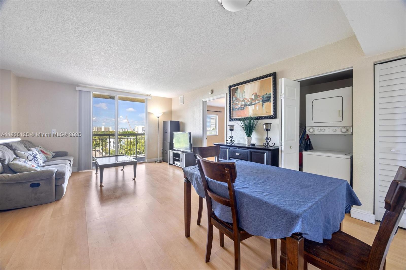 816 NW 11th St 705