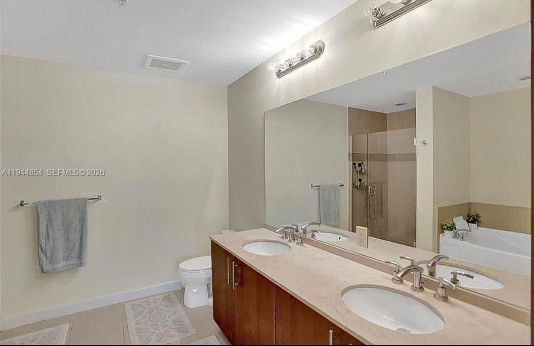 1945 S Ocean Dr 1405