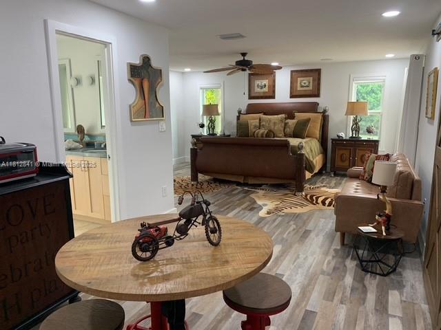 9760 Sw 148th St, Miami, Broward County, Florida - 1 Bedrooms  
1 Bathrooms - 