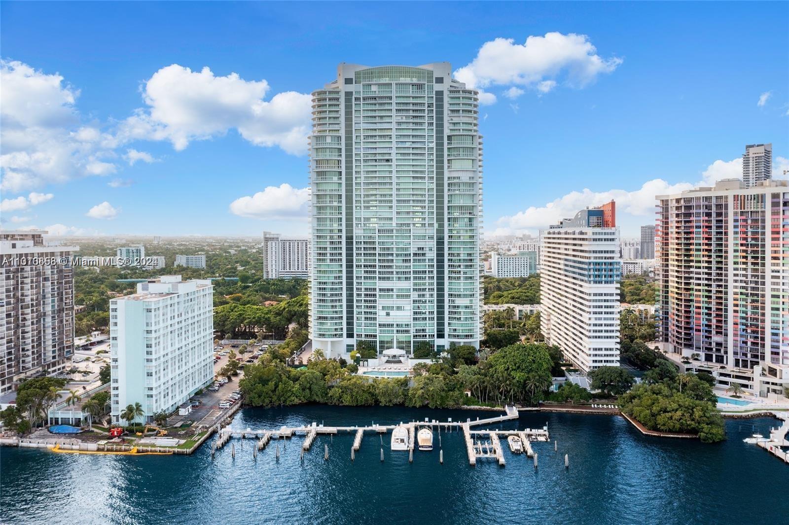 Property for Sale at 1643 Brickell Ave 2701, Miami, Broward County, Florida - Bedrooms: 4 
Bathrooms: 6  - $4,999,000