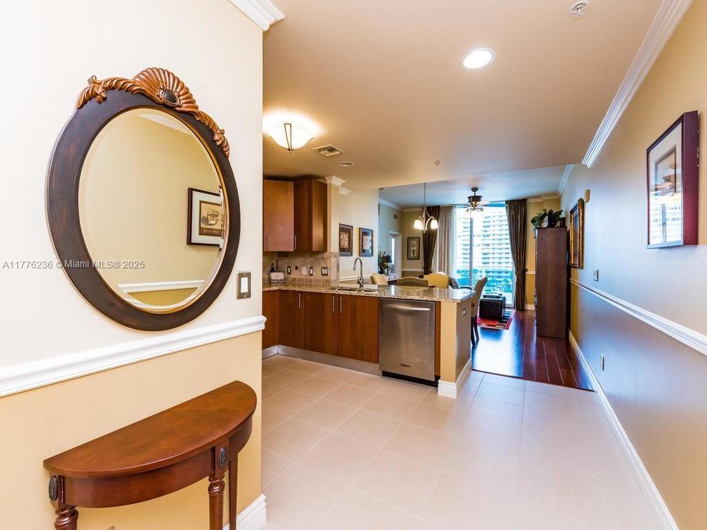 1945 S Ocean Dr 604