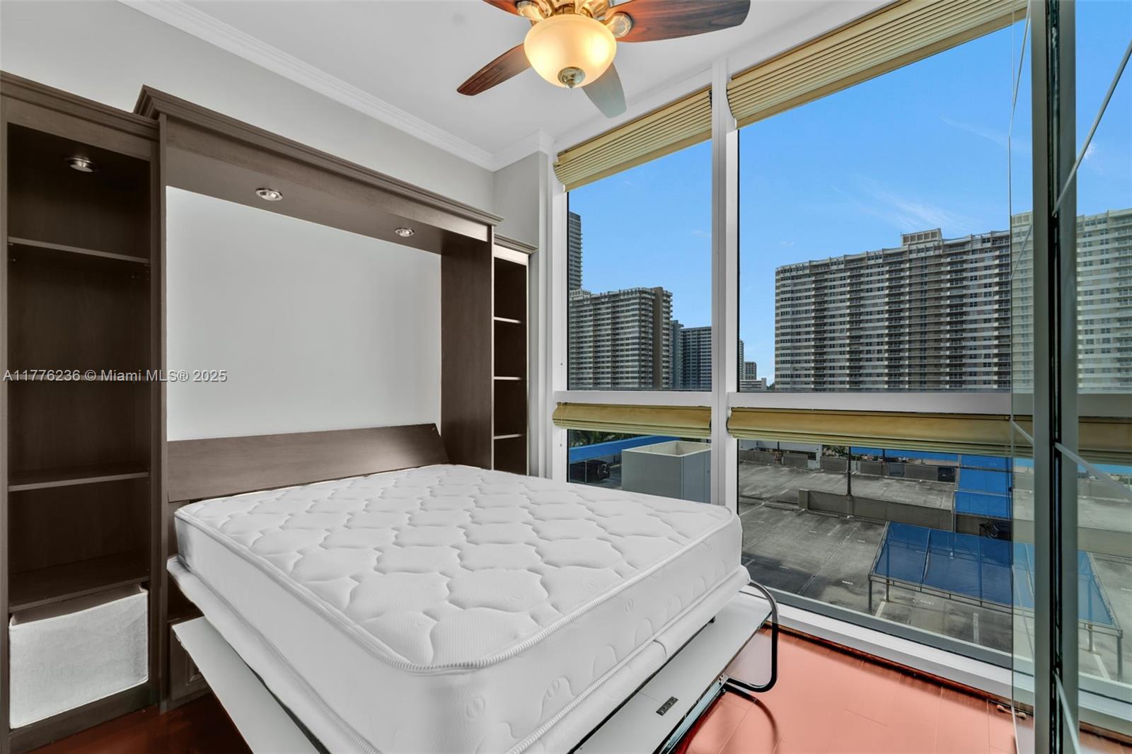 OCEAN MARINE YACHT CLUB C - Residential