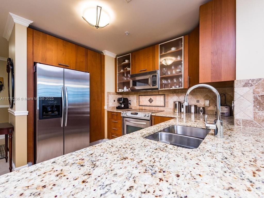 1945 S Ocean Dr 604