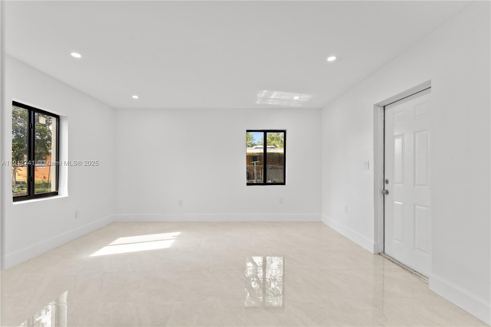 BUNCHE PARK 1 ADDN - Residential