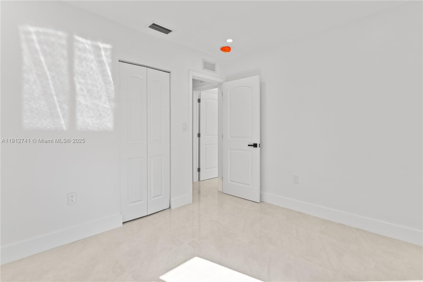 BUNCHE PARK 1 ADDN - Residential