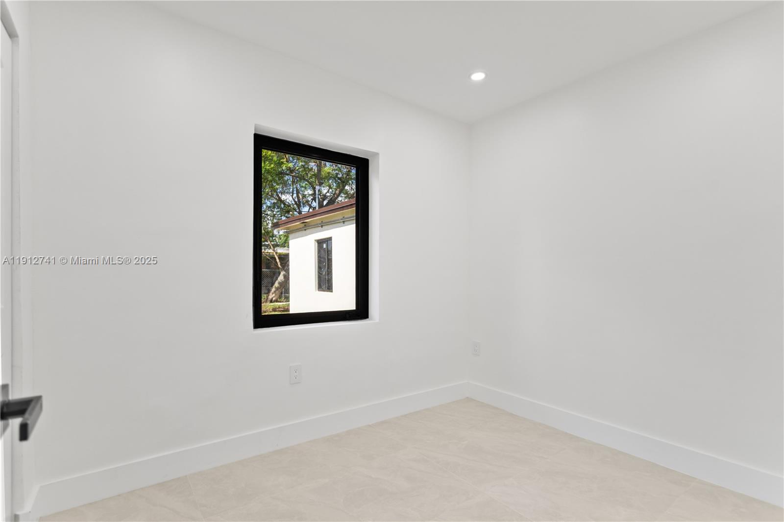 BUNCHE PARK 1 ADDN - Residential