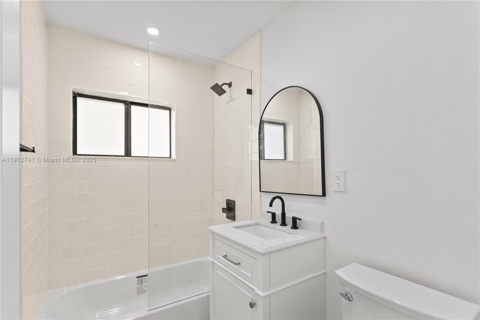 BUNCHE PARK 1 ADDN - Residential