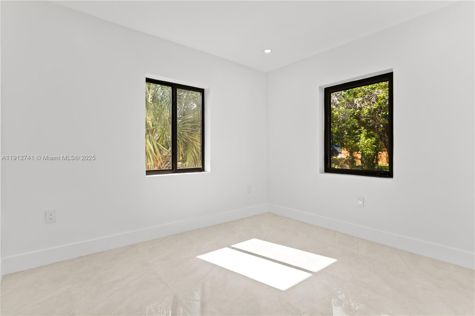 BUNCHE PARK 1 ADDN - Residential