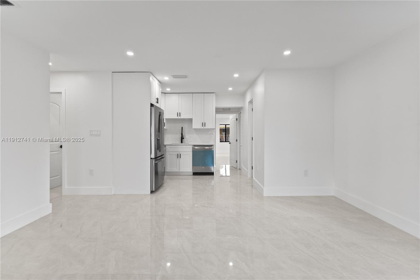 BUNCHE PARK 1 ADDN - Residential