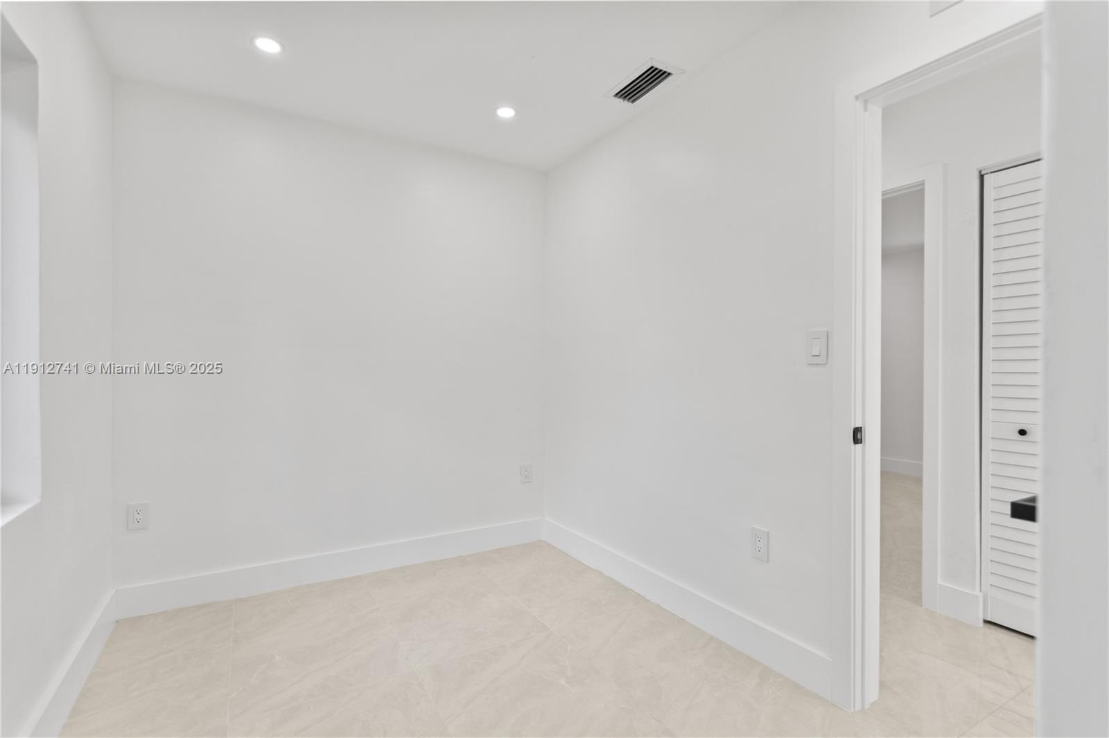 BUNCHE PARK 1 ADDN - Residential