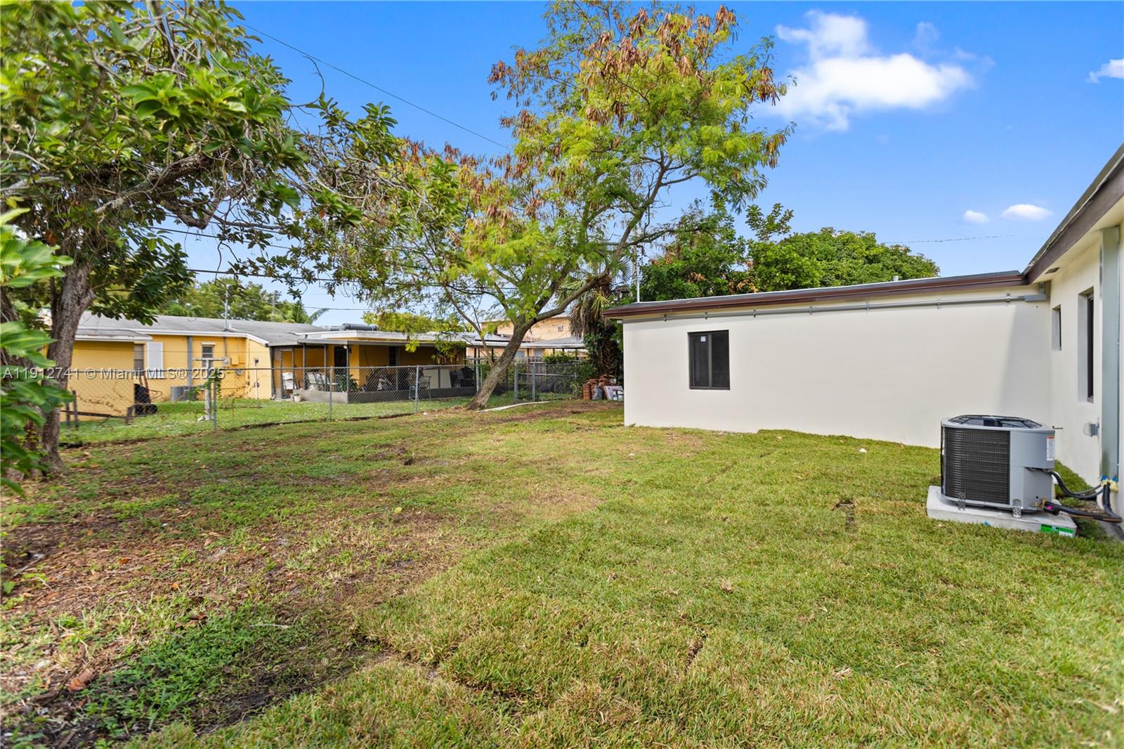 BUNCHE PARK 1 ADDN - Residential