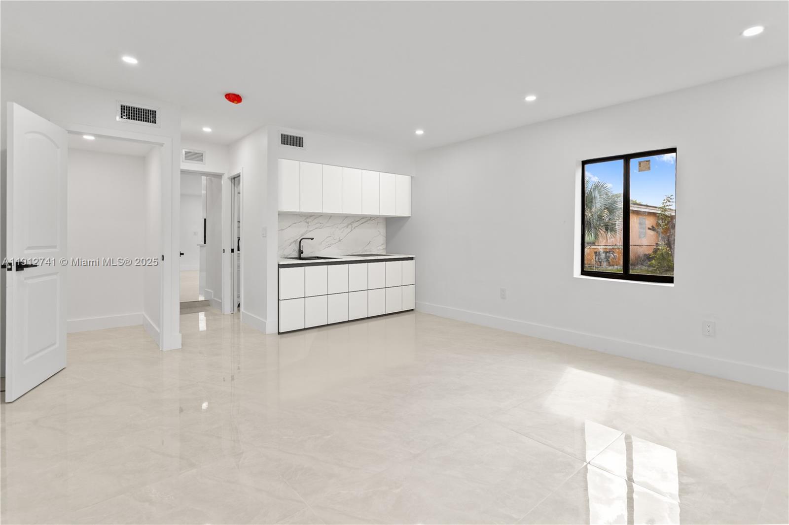 BUNCHE PARK 1 ADDN - Residential