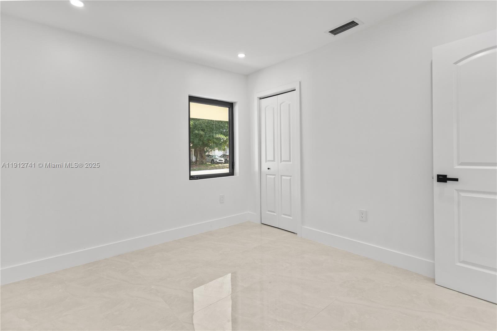 BUNCHE PARK 1 ADDN - Residential