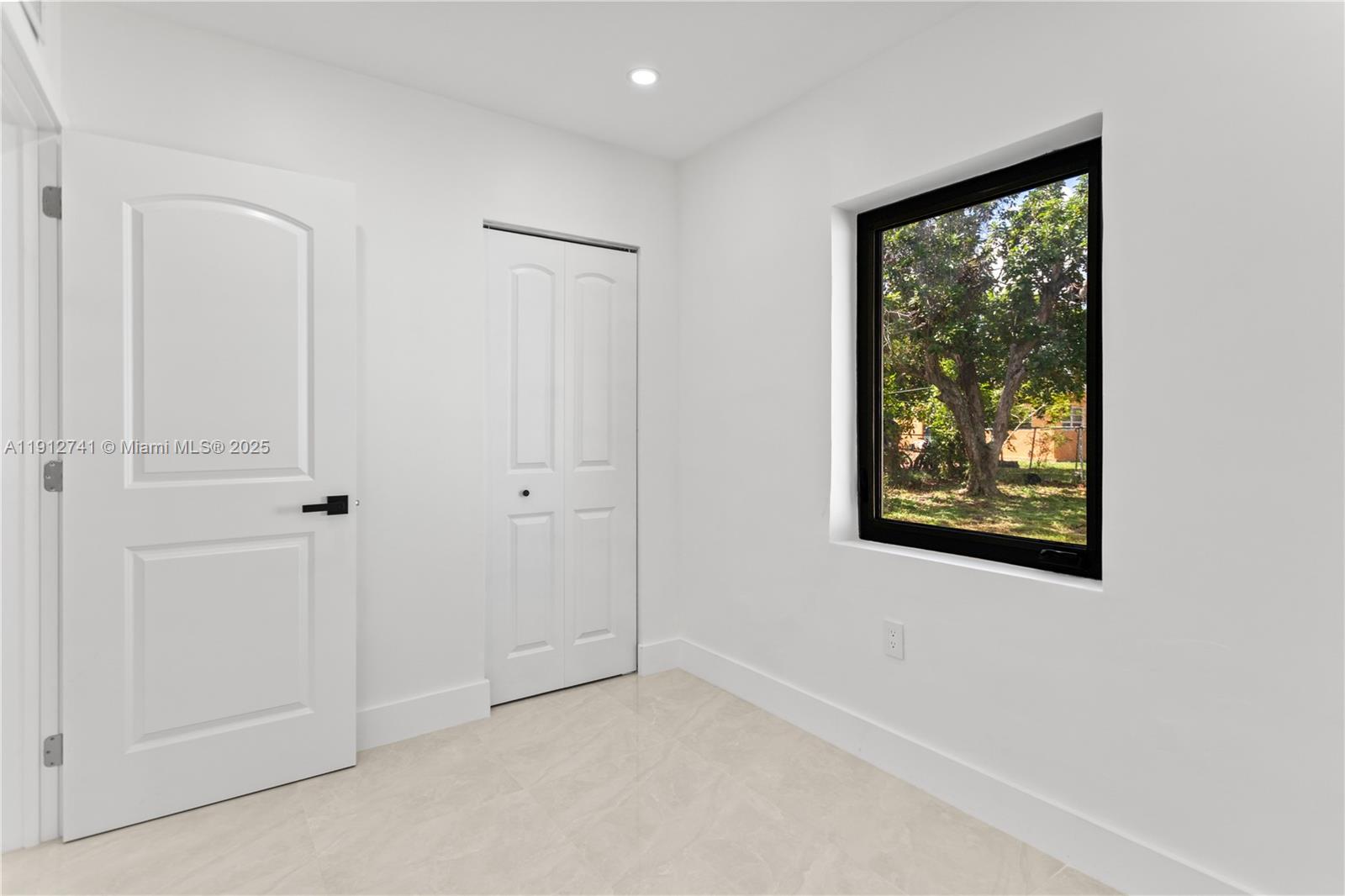 BUNCHE PARK 1 ADDN - Residential