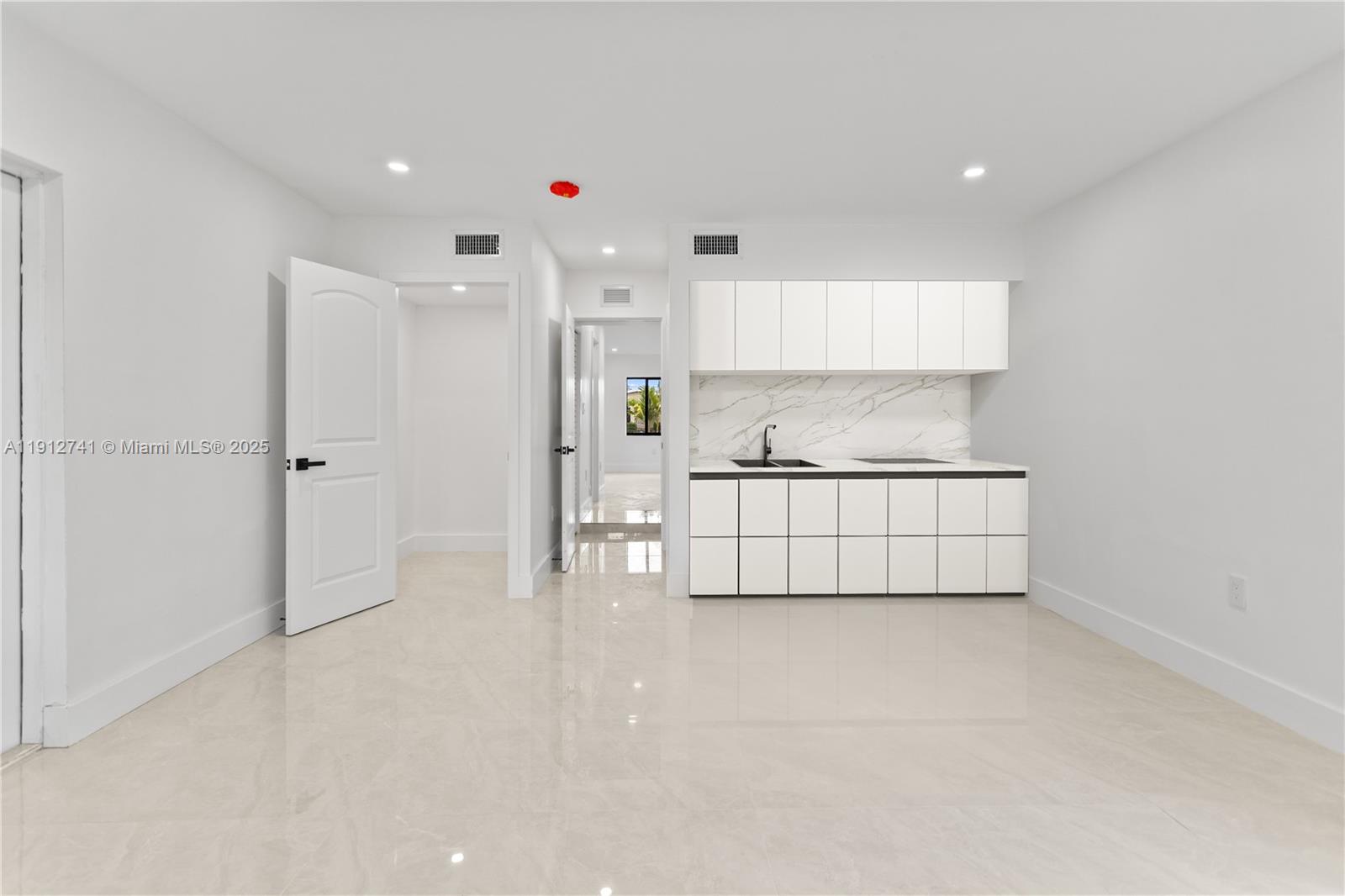 BUNCHE PARK 1 ADDN - Residential