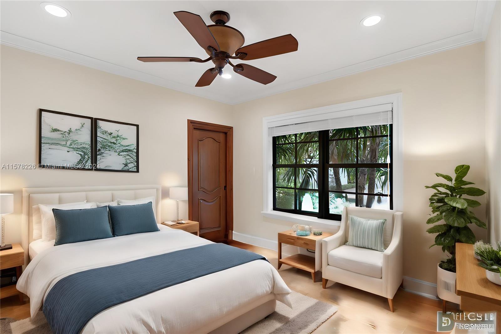 TOWN & RANCH ESTS - Residential