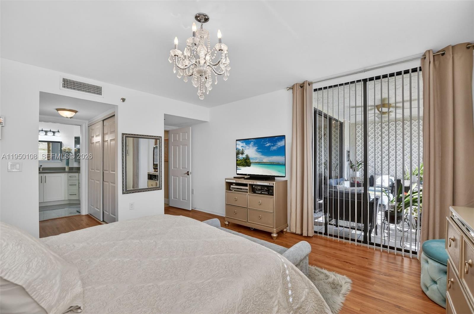 CLUB ROYALE CONDO - Residential