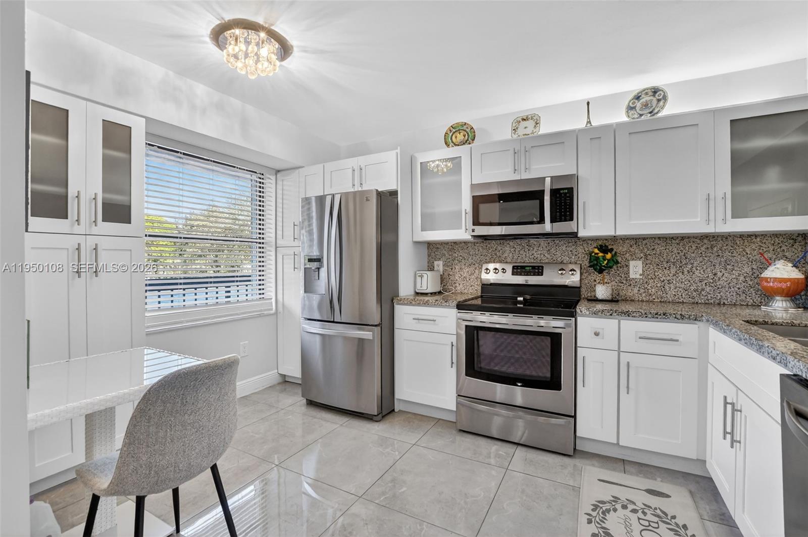 CLUB ROYALE CONDO - Residential