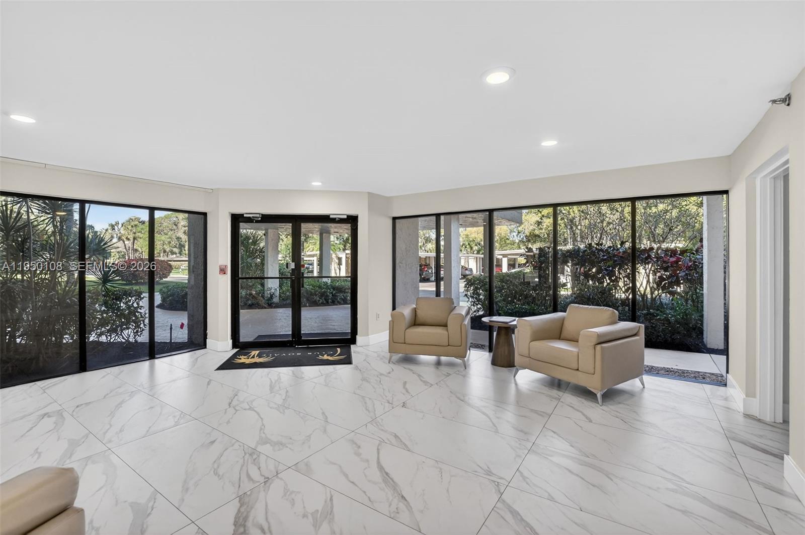 CLUB ROYALE CONDO - Residential