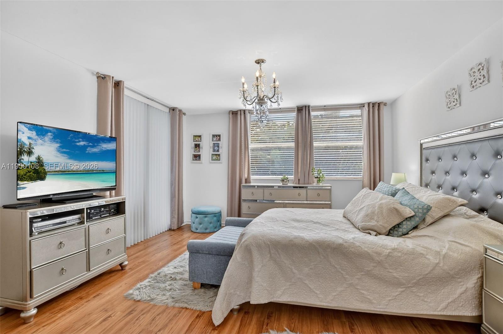 CLUB ROYALE CONDO - Residential