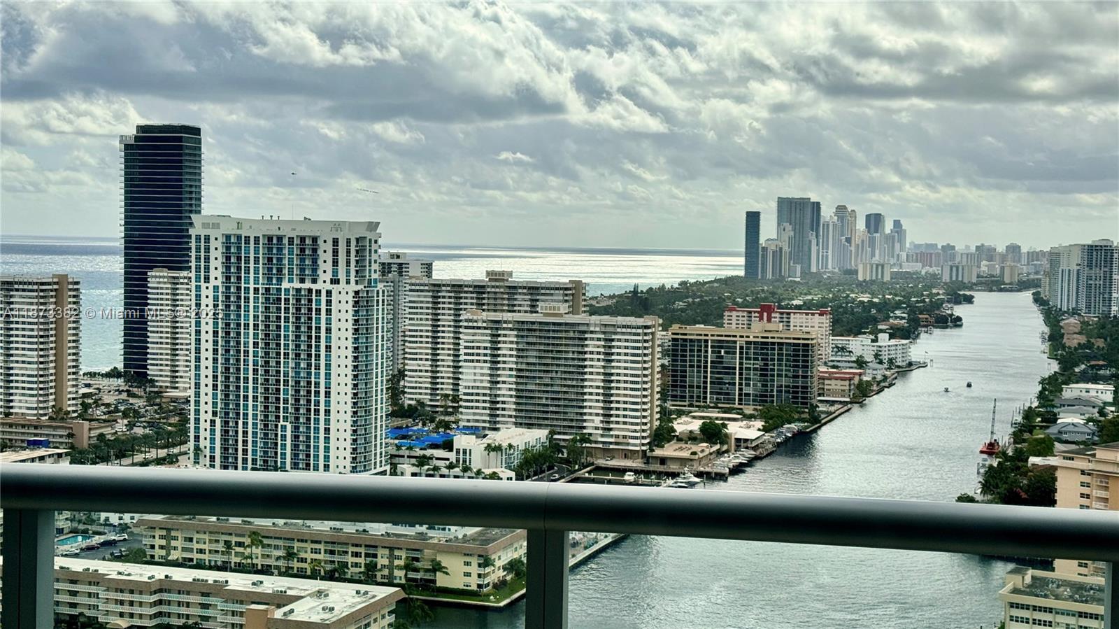 BEACHWALK CONDOMINIUM - Residential