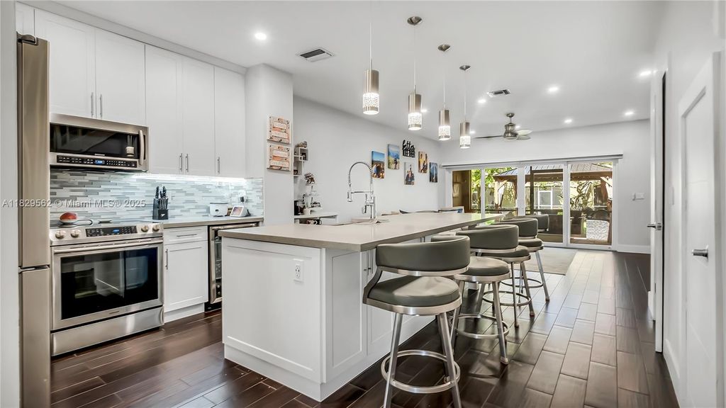 Photo of 345 SW 121st Ave #345, Pembroke Pines, FL 33025 (MLS # A11829562)