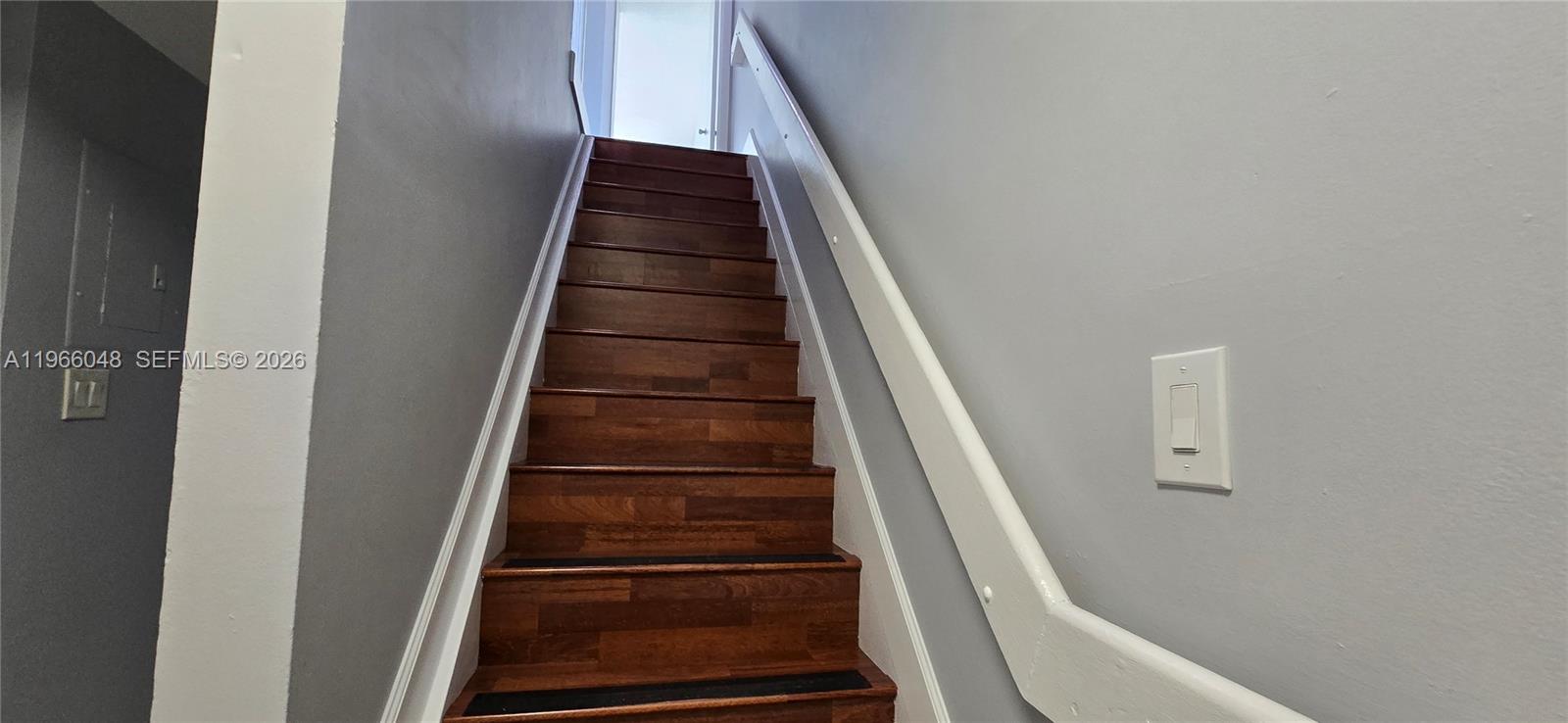 EL PARAISO AT HIALEAH CON - Residential