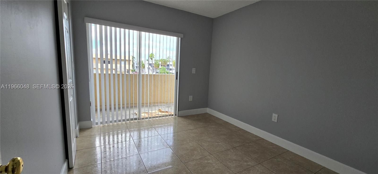 EL PARAISO AT HIALEAH CON - Residential