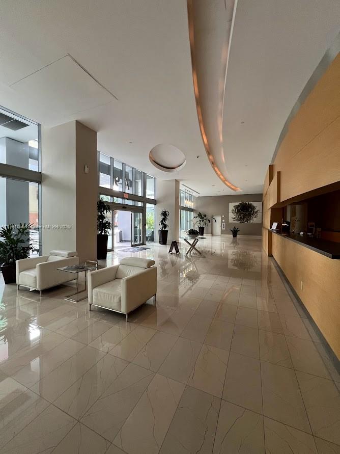 THE AXIS ON BRICKELL COND - Residential