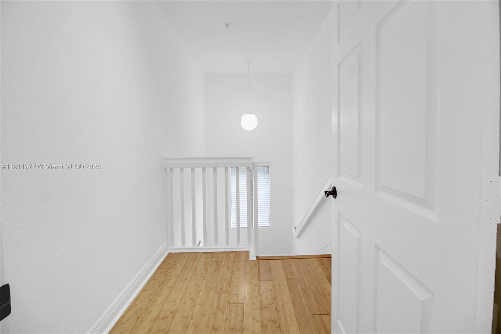 GROVE VILLAS CONDO - Residential