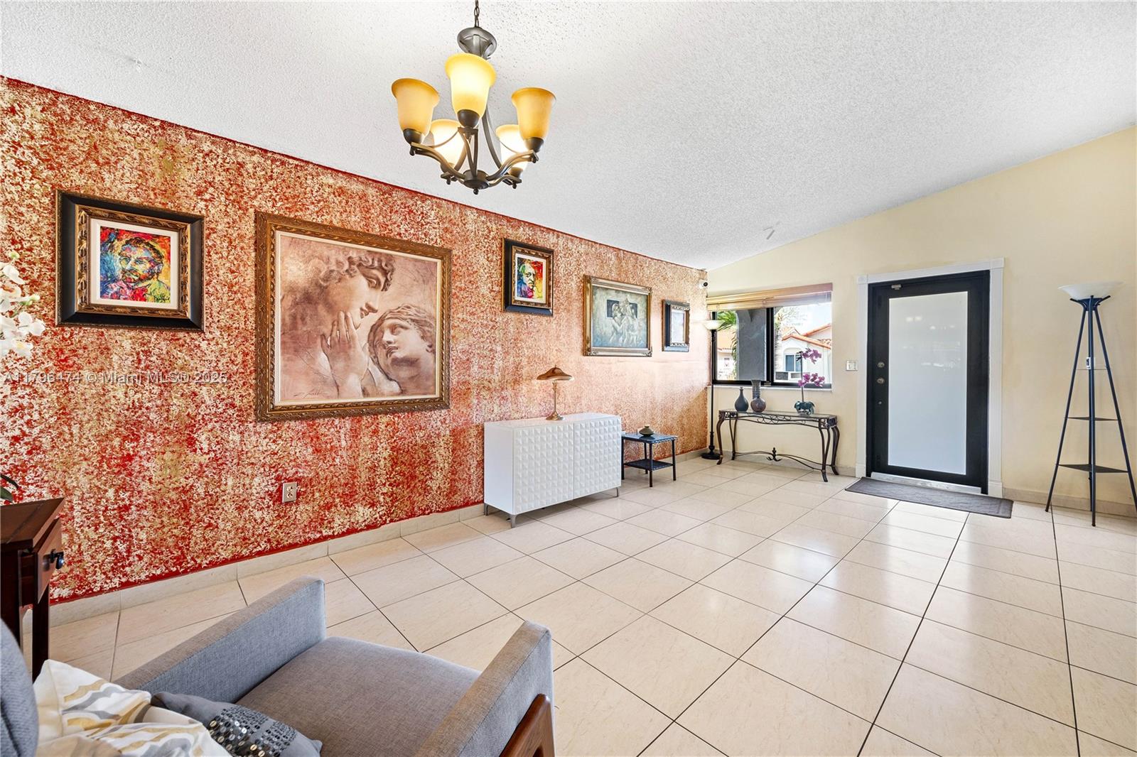 EL PRADO BY THE LAKE - Residential
