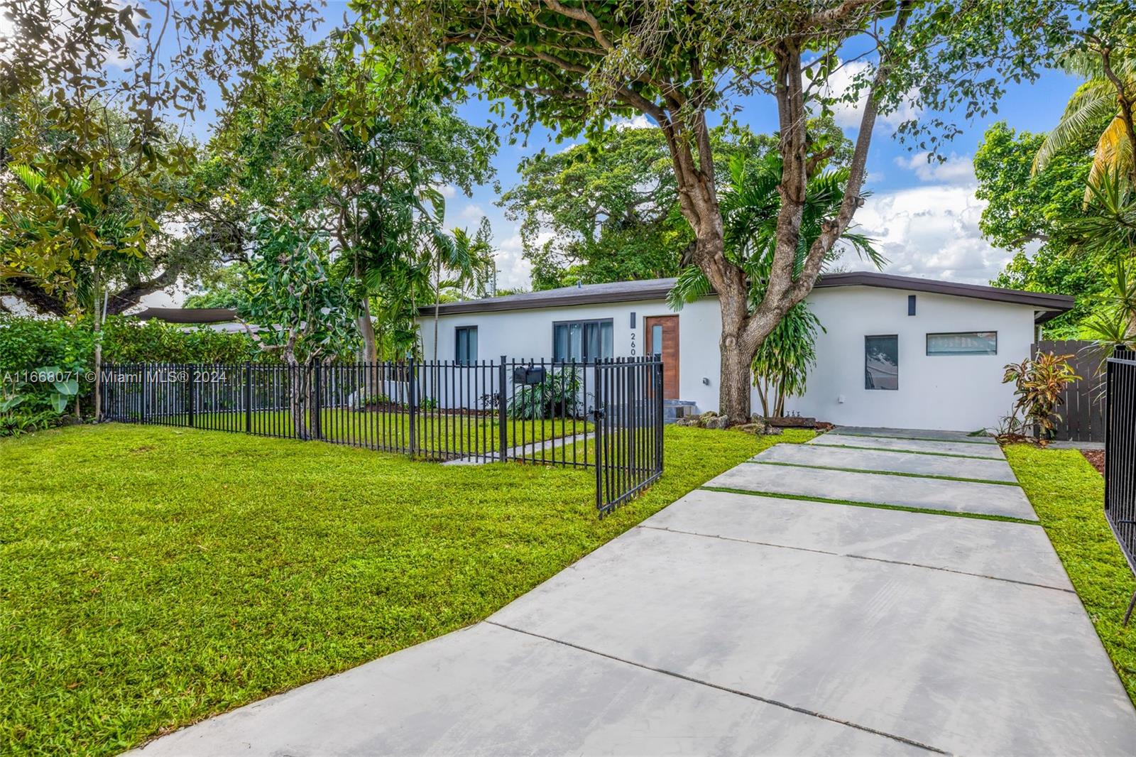 Property for Sale at 260 Ne 48th Ter, Miami, Broward County, Florida - Bedrooms: 4 
Bathrooms: 2  - $1,395,000