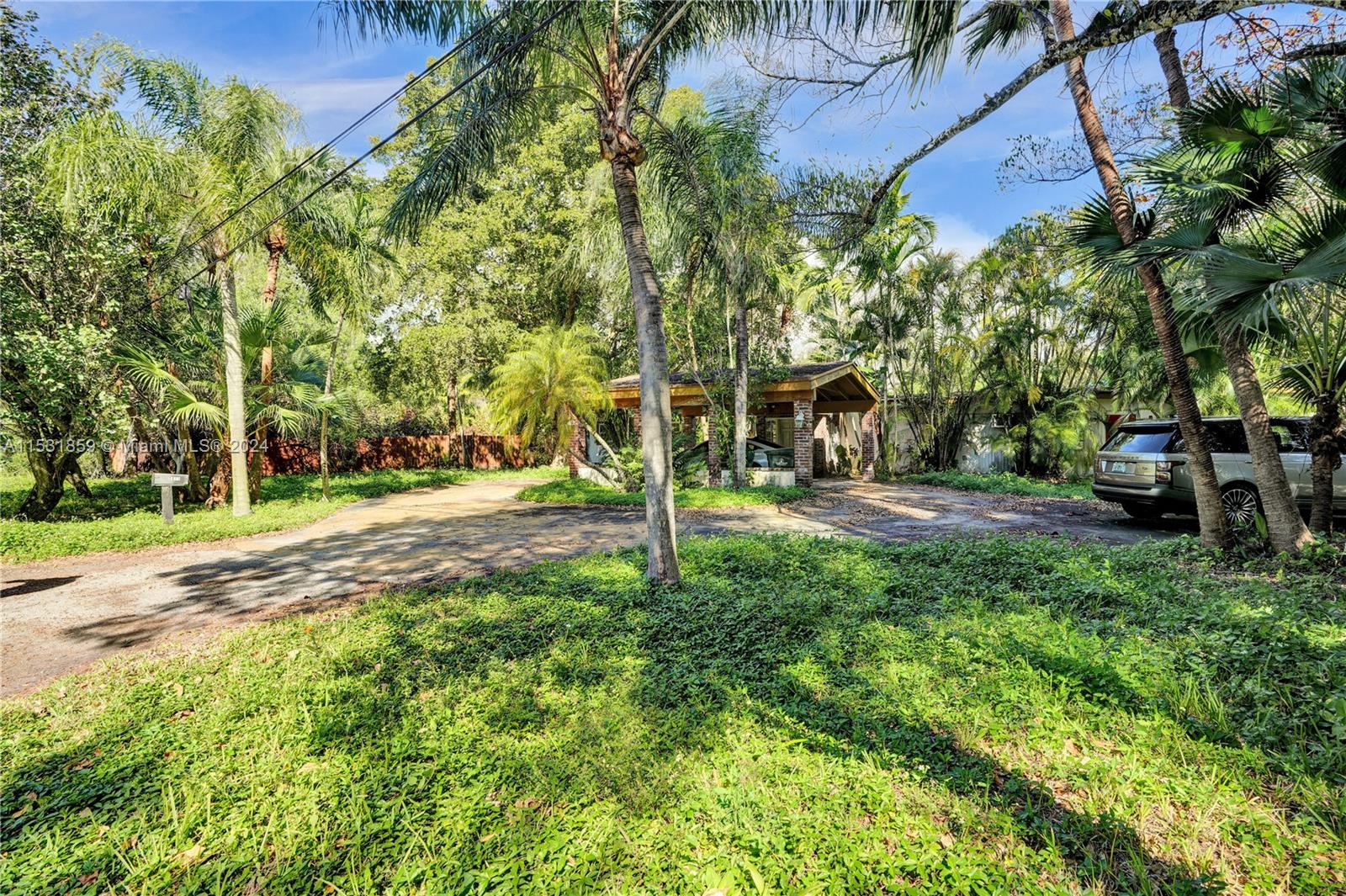 AVOCADO LAND CO SUB - Residential