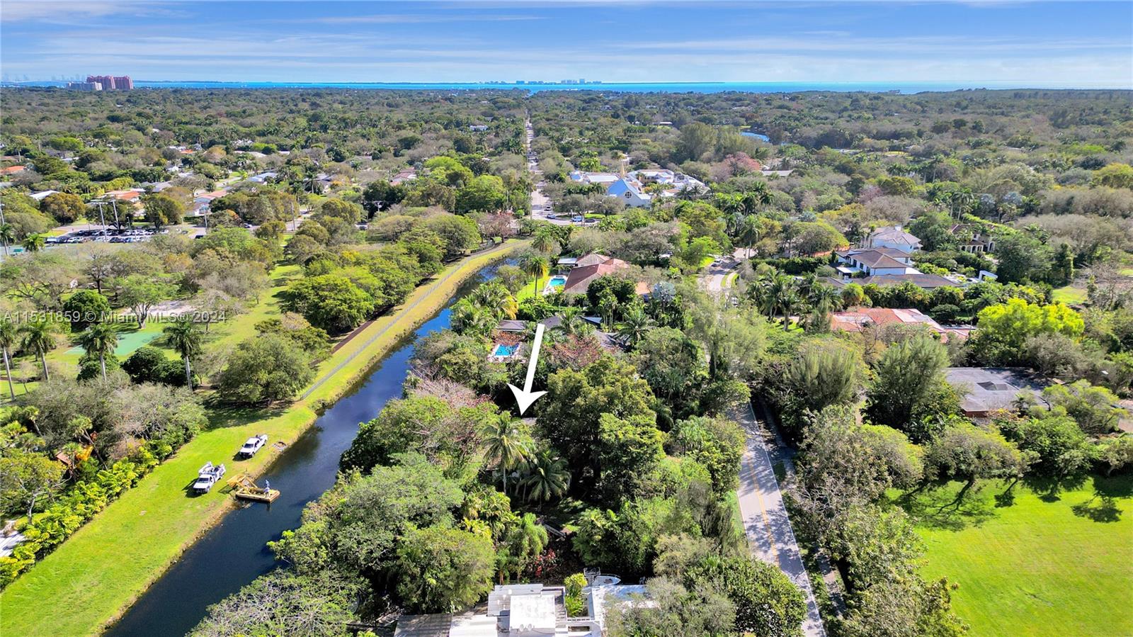 AVOCADO LAND CO SUB - Residential