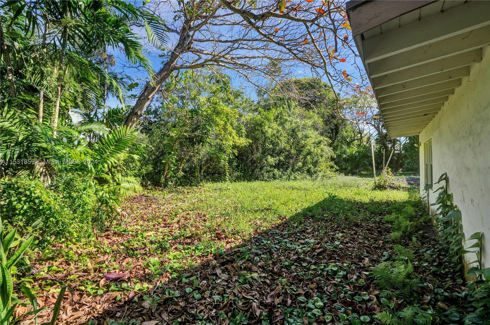 AVOCADO LAND CO SUB - Residential