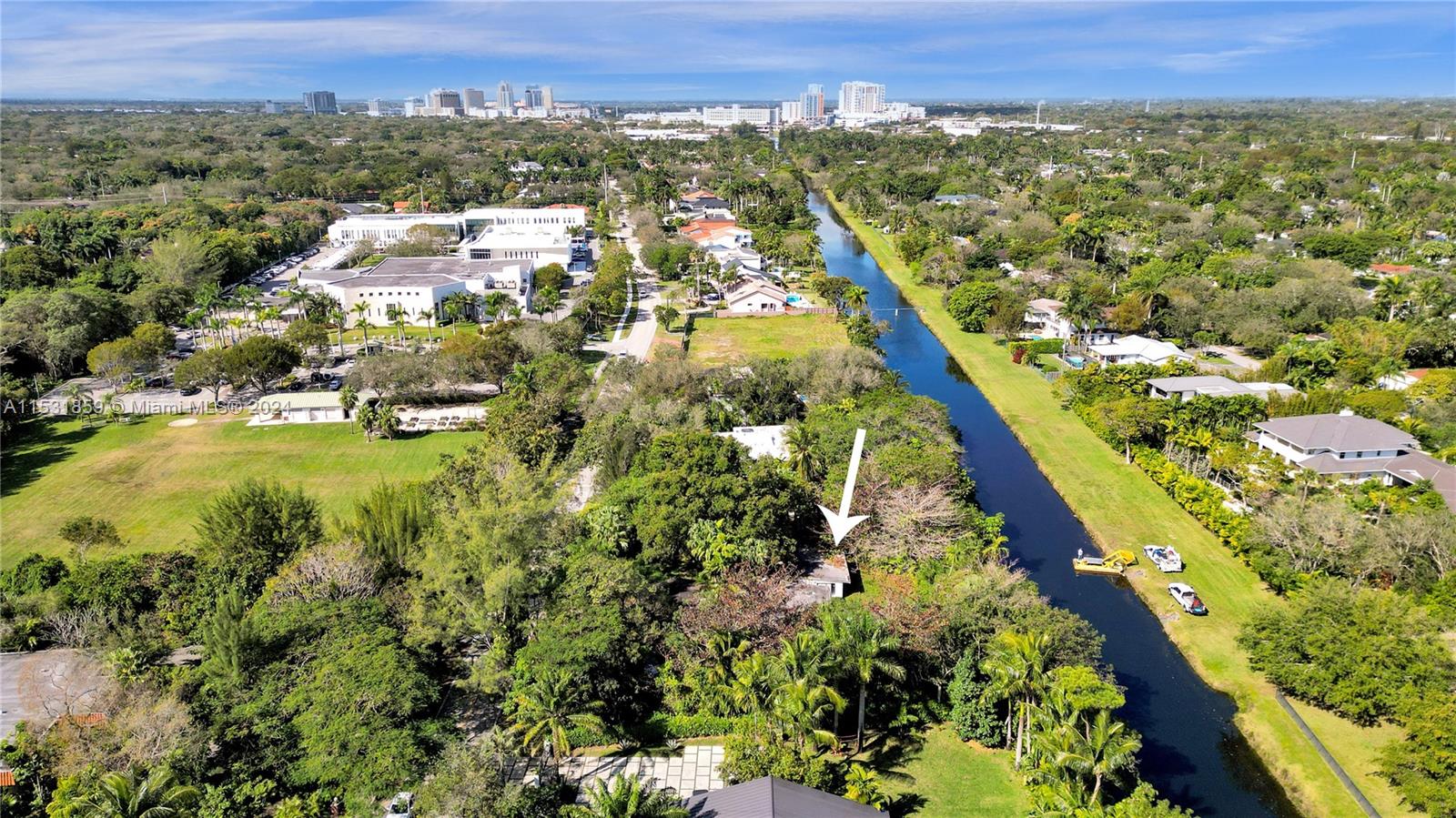 AVOCADO LAND CO SUB - Residential