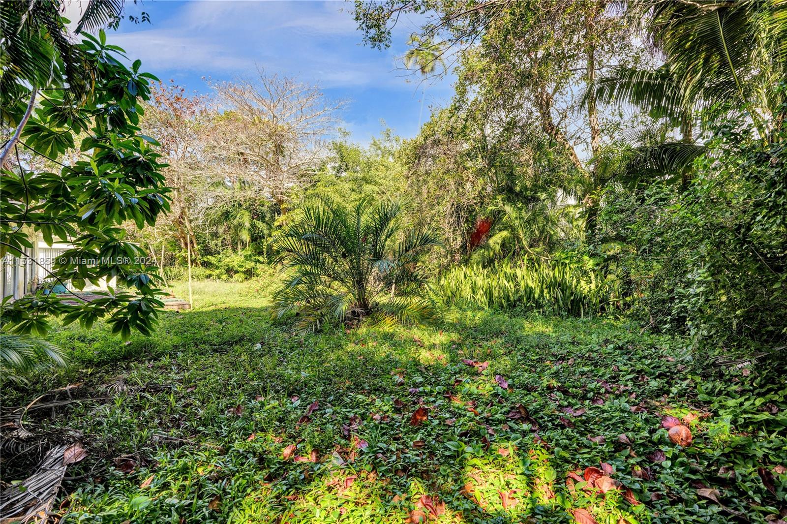 AVOCADO LAND CO SUB - Residential