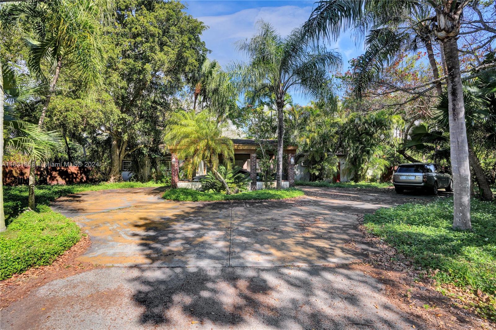 AVOCADO LAND CO SUB - Residential